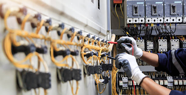 Professional Electrician technician working in Shawnee Hills, OH